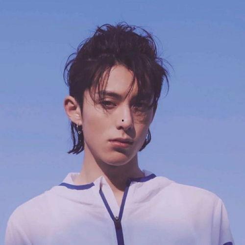 王鹤棣回复恋情爆料视频,真相大白